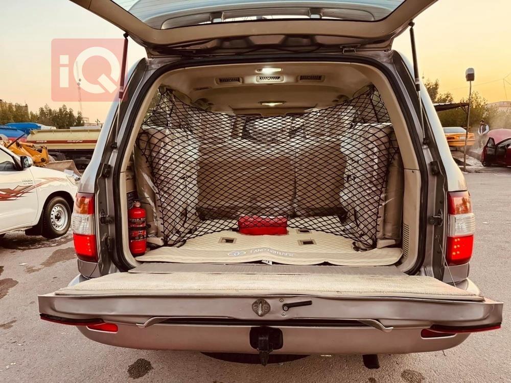 تويوتا لاندكروزر